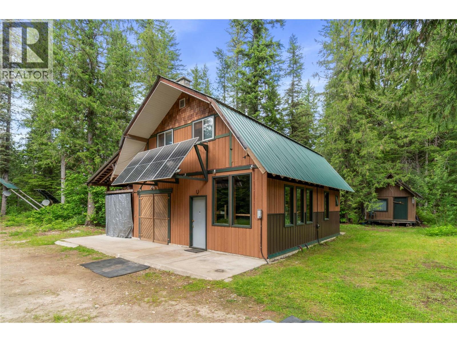 1598 Quast Road, Seymour Arm, British Columbia  V0E 2V2 - Photo 49 - 10390994