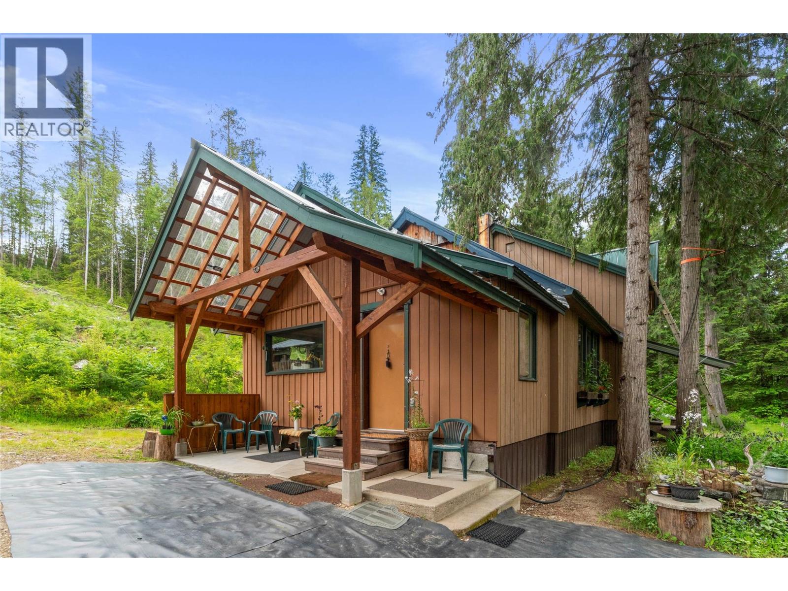 1598 Quast Road, Seymour Arm, British Columbia  V0E 2V2 - Photo 50 - 10390994