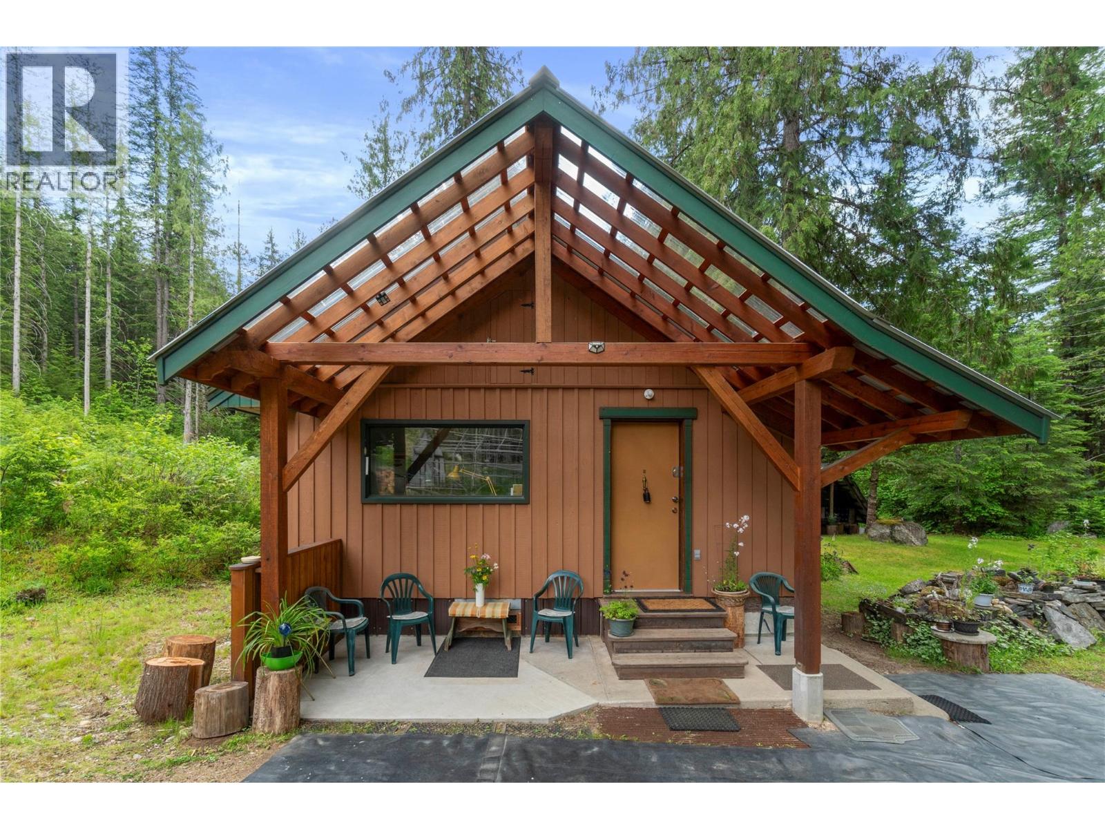 1598 Quast Road, Seymour Arm, British Columbia  V0E 2V2 - Photo 51 - 10390994