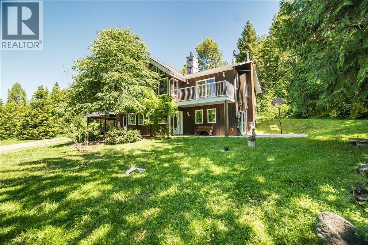 4399 Bird Creek Road, nelson, British Columbia