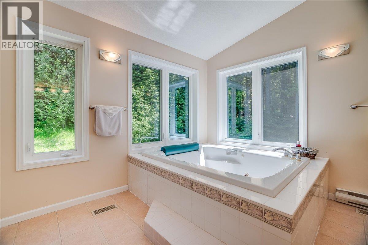 4399 Bird Creek Road, Nelson, British Columbia  V1L 6X2 - Photo 27 - 10390895
