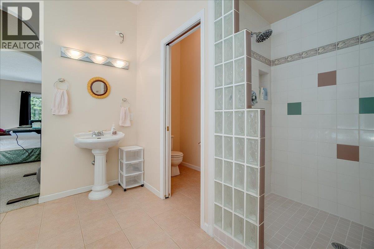 4399 Bird Creek Road, Nelson, British Columbia  V1L 6X2 - Photo 28 - 10390895