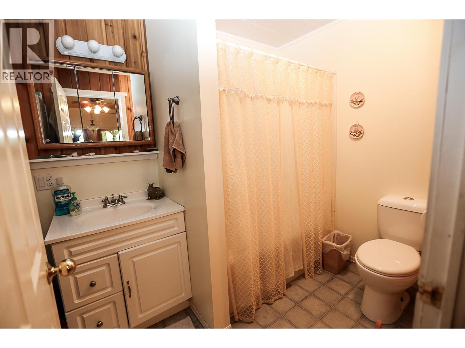 2020 Sinmax Creek Road Unit# N3, Adams Lake, British Columbia  V0E 2E0 - Photo 10 - 10390511
