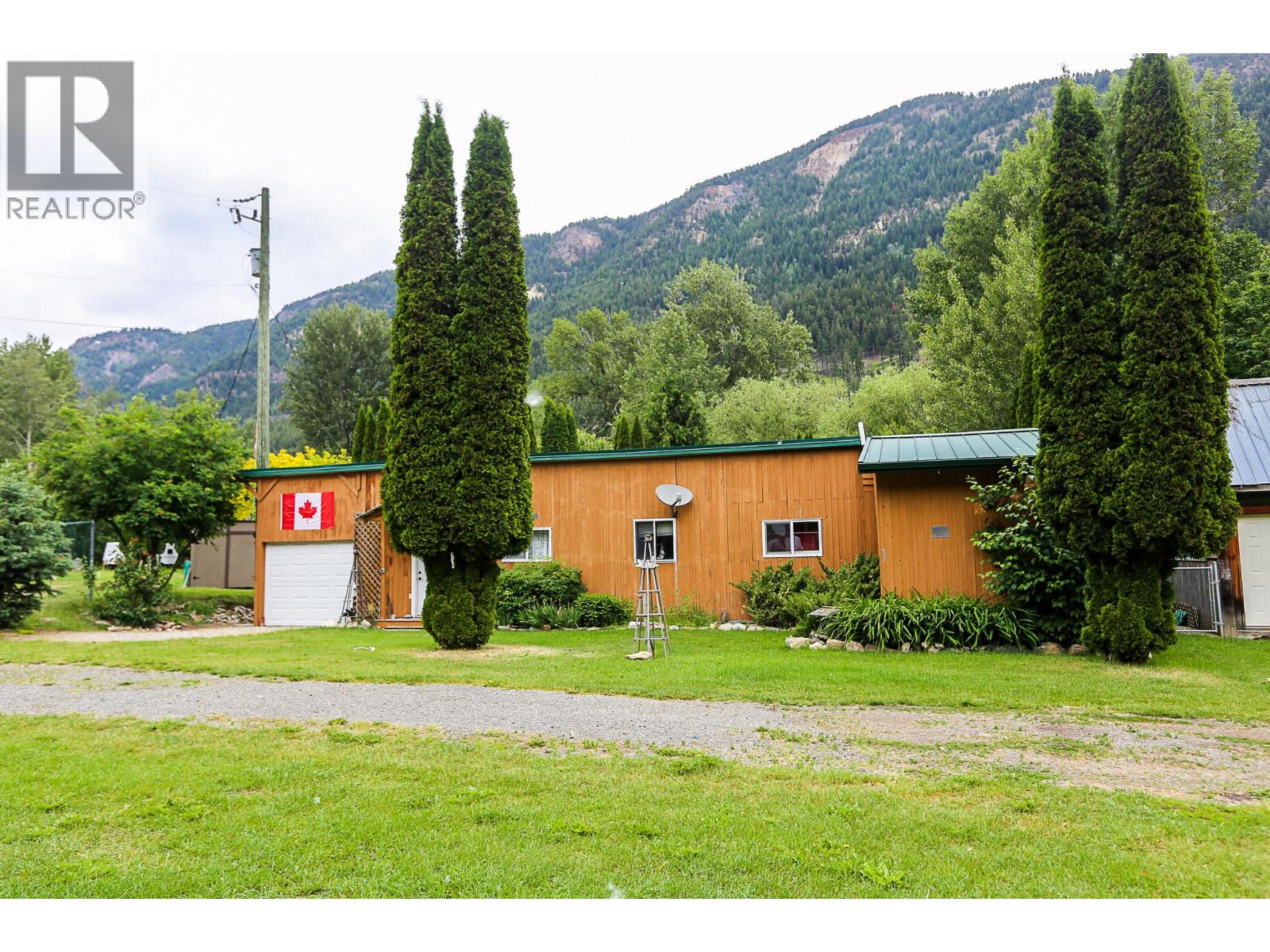 2020 Sinmax Creek Road Unit# N3, Adams Lake, British Columbia  V0E 2E0 - Photo 21 - 10390511