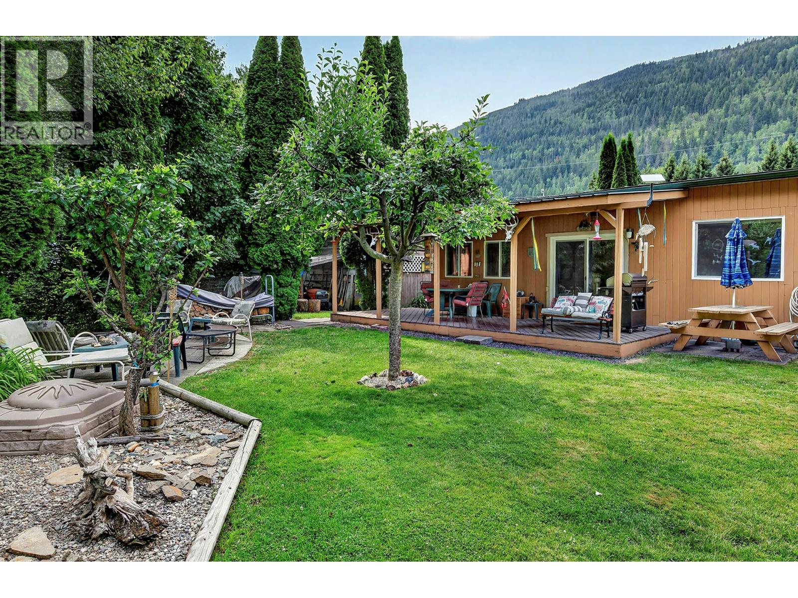 2020 Sinmax Creek Road Unit# N3, Adams Lake, British Columbia  V0E 2E0 - Photo 31 - 10390511
