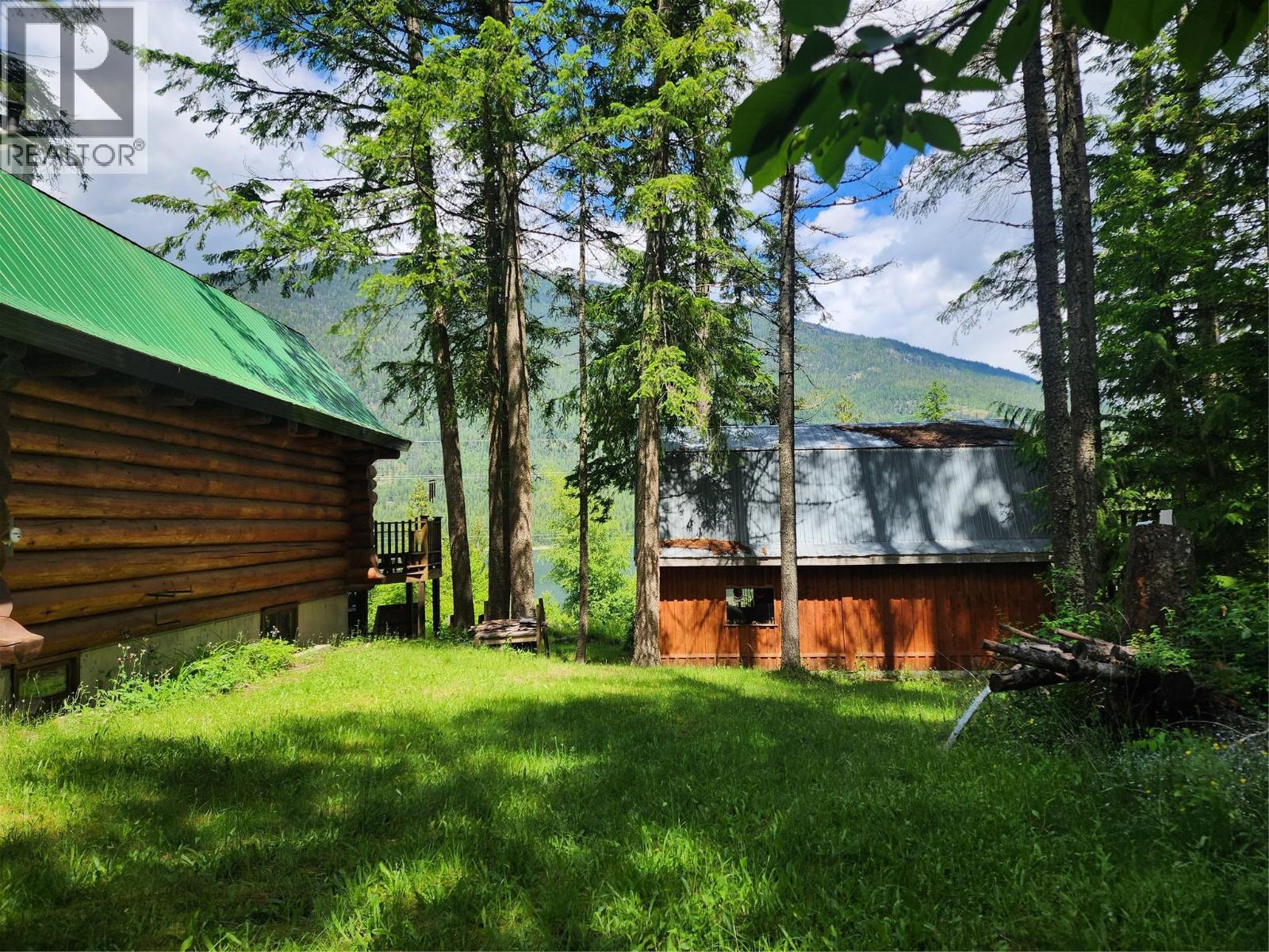 3660 Highway 6, Nakusp, British Columbia  V0G 1R1 - Photo 6 - 10388173