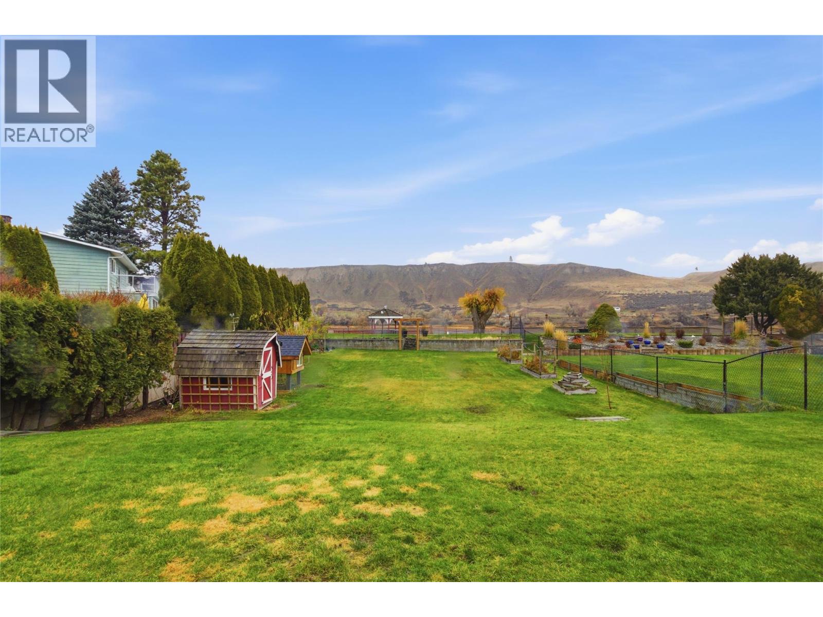 2578 Thompson Drive, Kamloops, British Columbia  V2C 4L4 - Photo 11 - 10390985