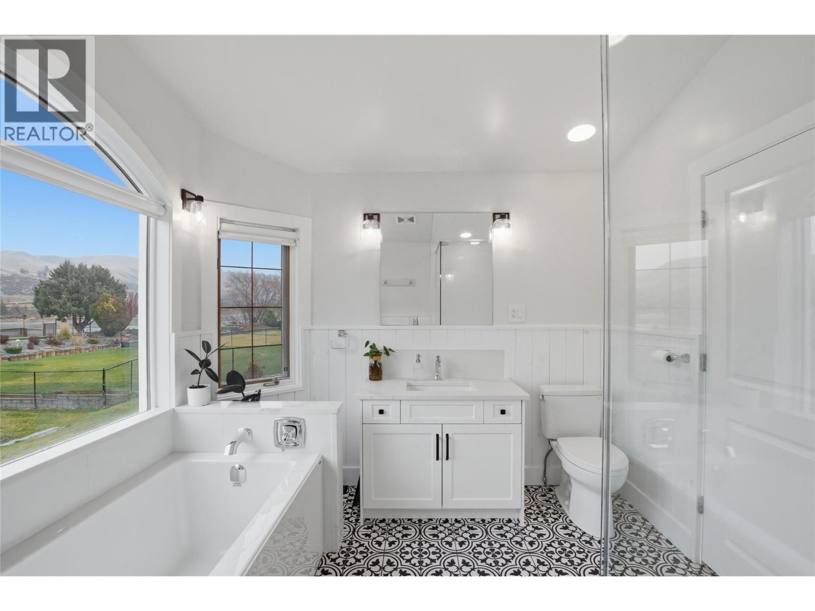 2578 Thompson Drive, Kamloops, British Columbia  V2C 4L4 - Photo 24 - 10390985
