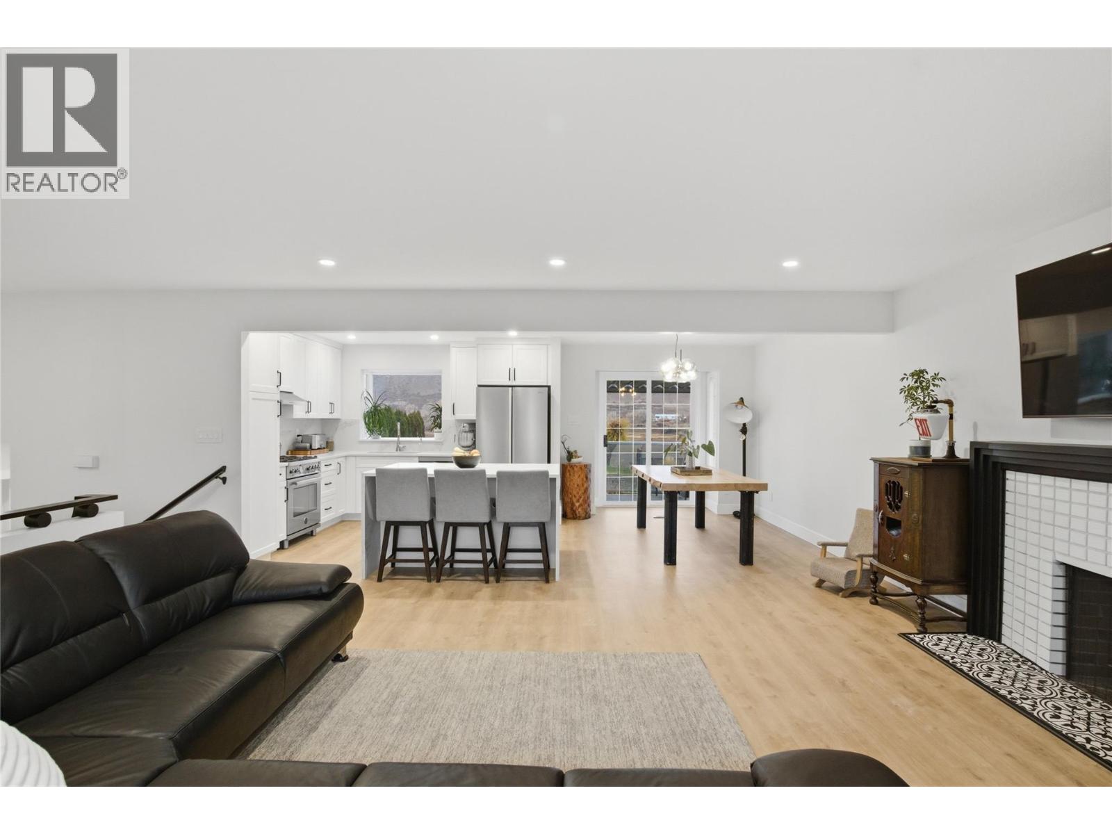 2578 Thompson Drive, Kamloops, British Columbia  V2C 4L4 - Photo 30 - 10390985