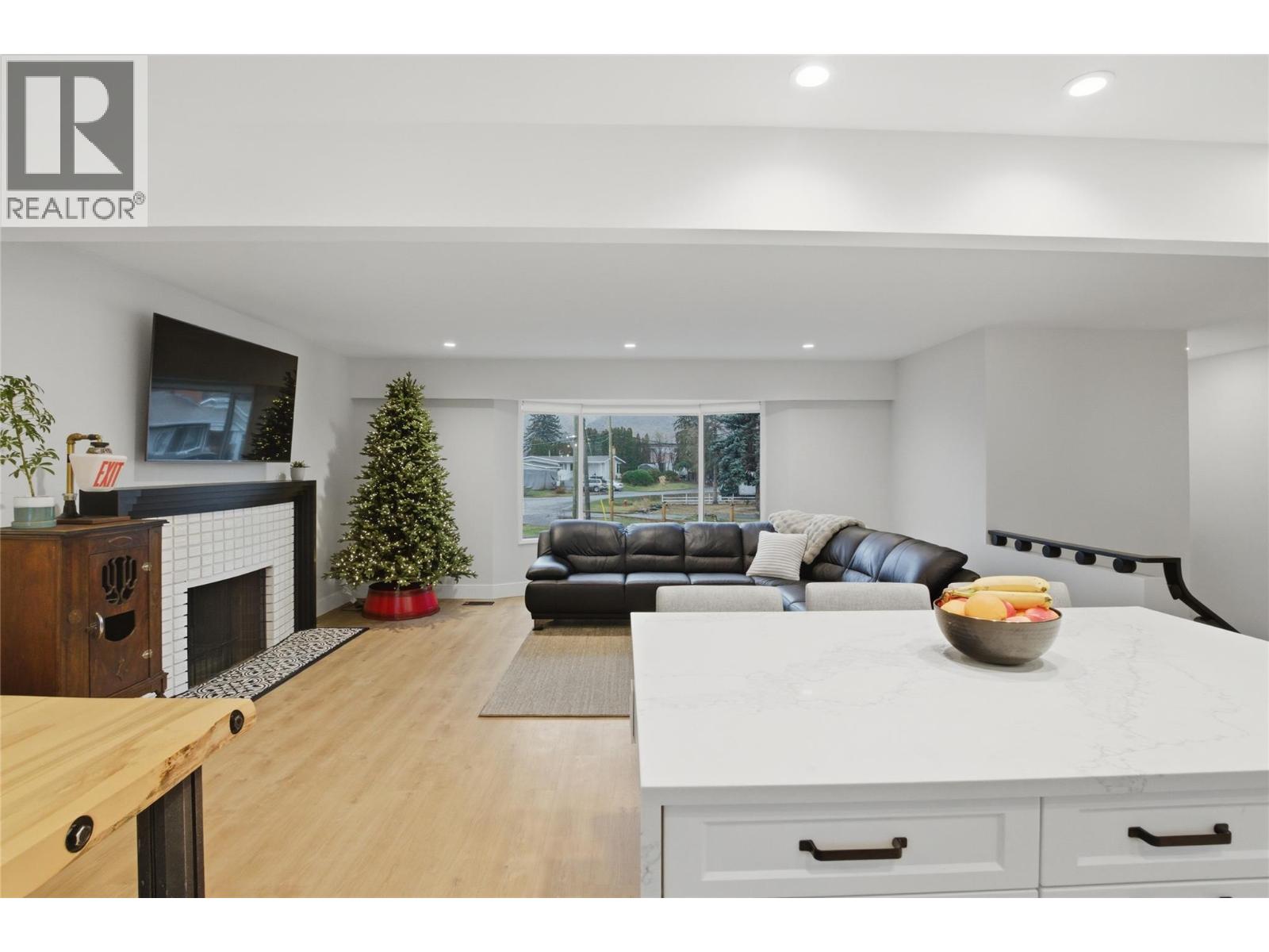 2578 Thompson Drive, Kamloops, British Columbia  V2C 4L4 - Photo 39 - 10390985