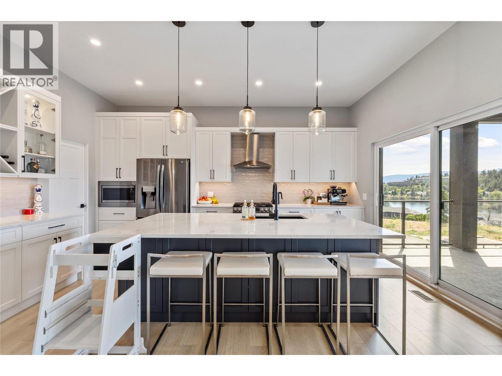 2846 Canyon Crest Drive, West Kelowna, British Columbia  V4T 3M6 - Photo 10 - 10390722