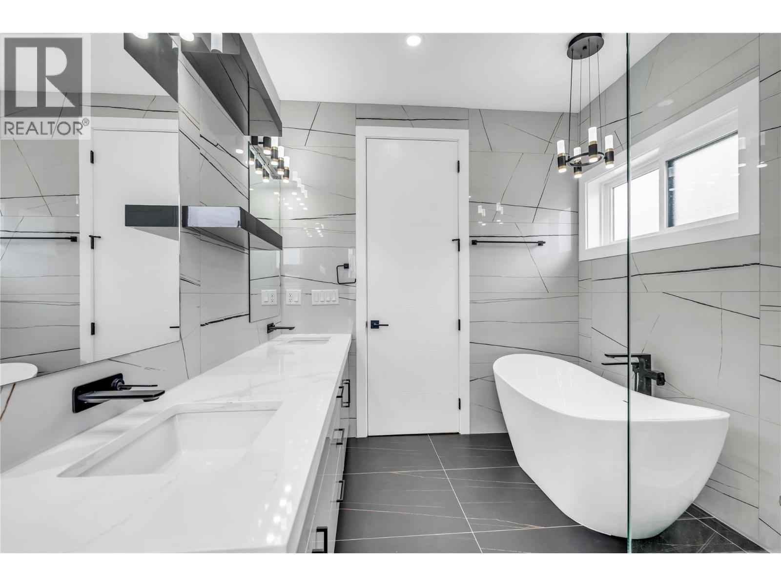 1720 Treffry Place, Summerland, British Columbia  V0H 1Z9 - Photo 9 - 10390643