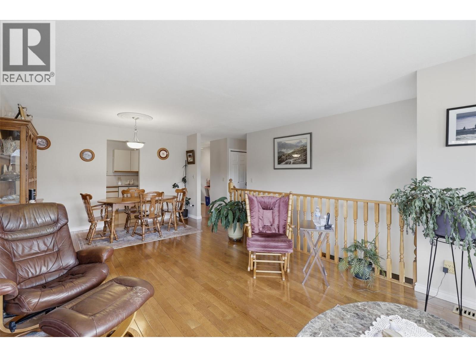 809 Uplands Court, Kamloops, British Columbia  V2C 6M8 - Photo 8 - 10390565