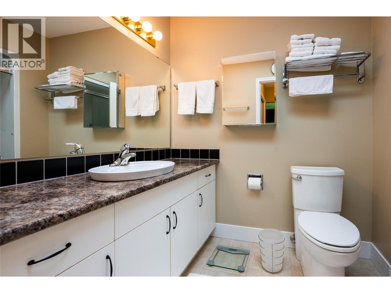 2030 Van Horne Drive Unit# 32, Kamloops, British Columbia  V1S 1P6 - Photo 24 - 10390957