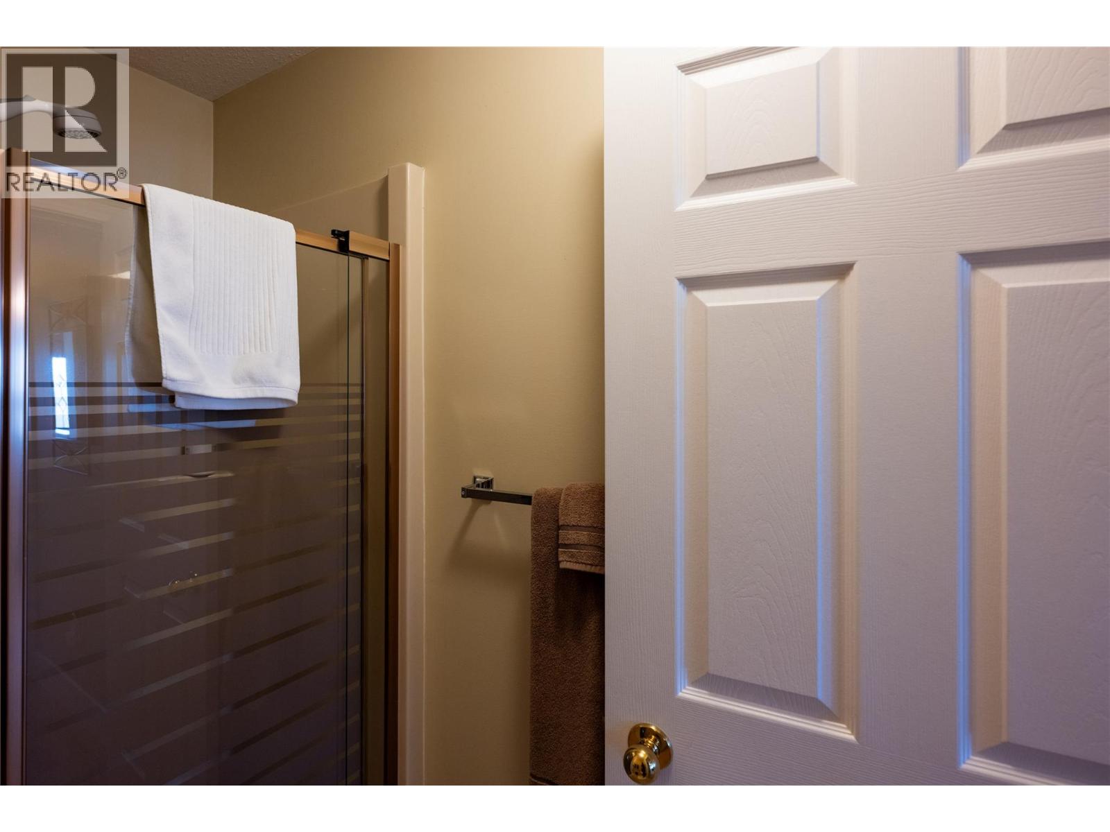 2030 Van Horne Drive Unit# 32, Kamloops, British Columbia  V1S 1P6 - Photo 46 - 10390957