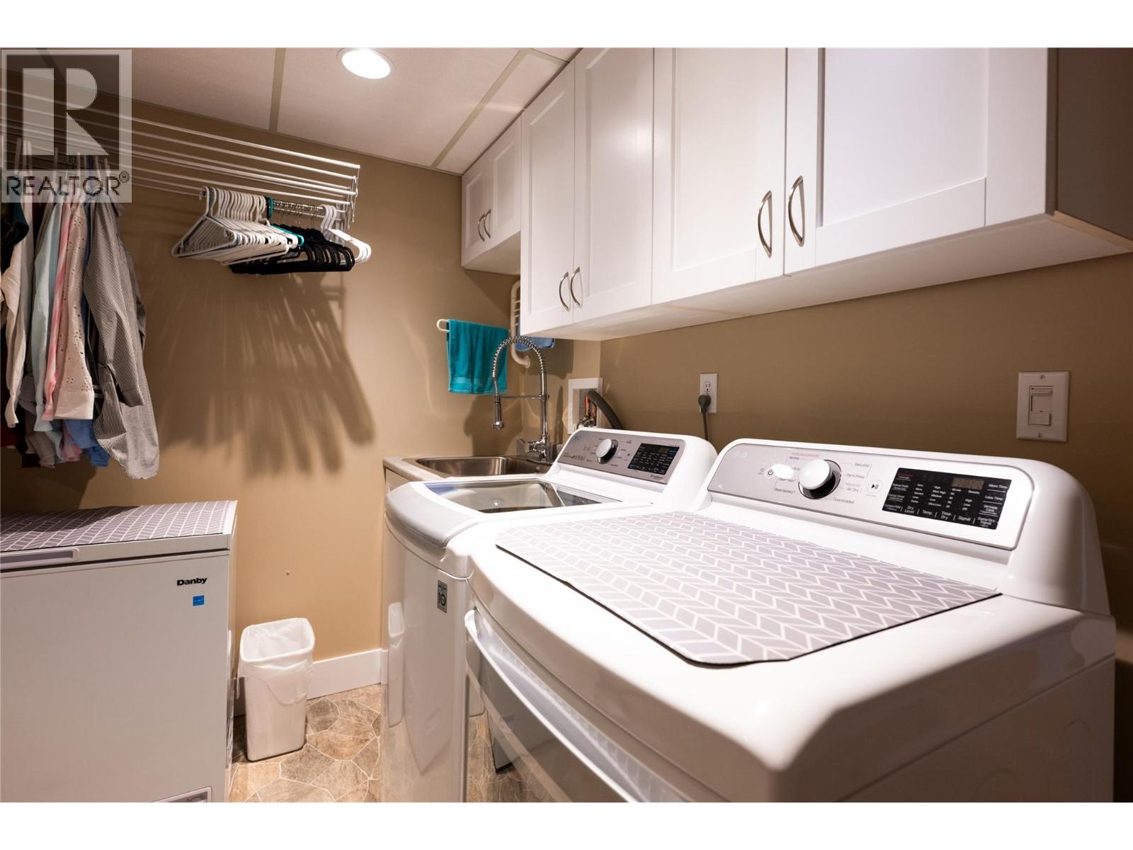 2030 Van Horne Drive Unit# 32, Kamloops, British Columbia  V1S 1P6 - Photo 48 - 10390957