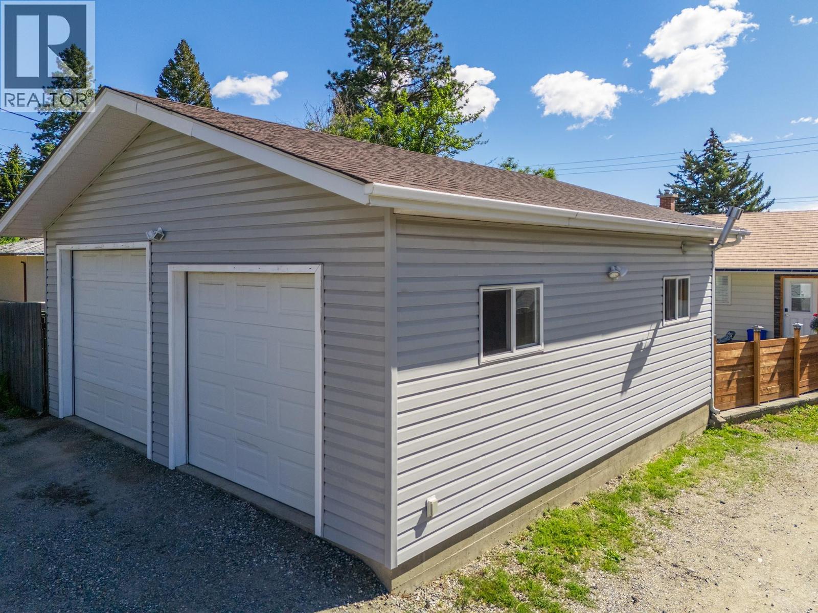 703 14th  S Avenue, Cranbrook, British Columbia  V1C 2Y2 - Photo 33 - 10390954