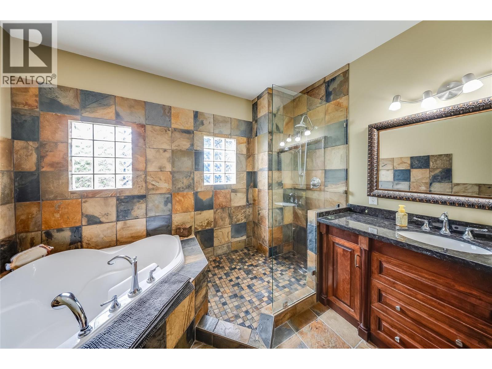 1009 Silvertip Road, Rossland, British Columbia  V0G 1Y0 - Photo 26 - 10388381