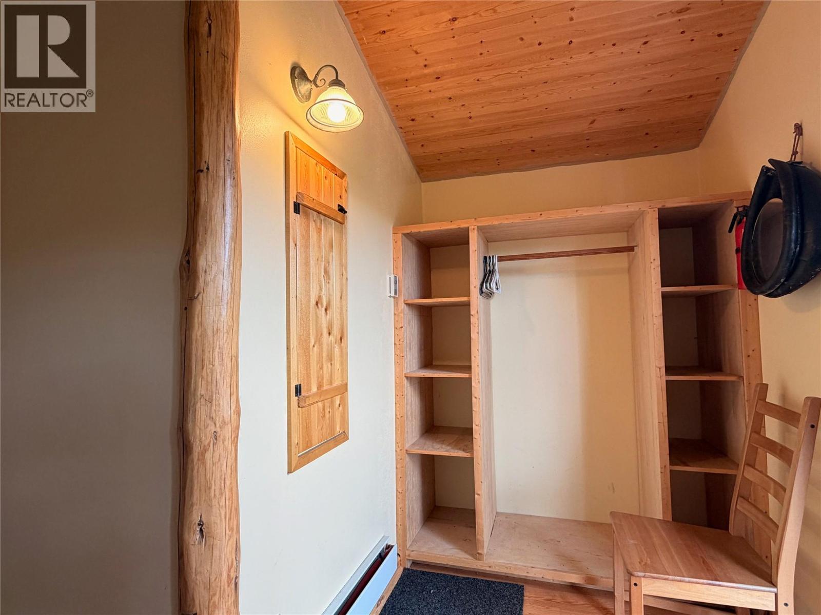 880 Isadore Road, Clinton, British Columbia  V0K 1K0 - Photo 36 - 10390981