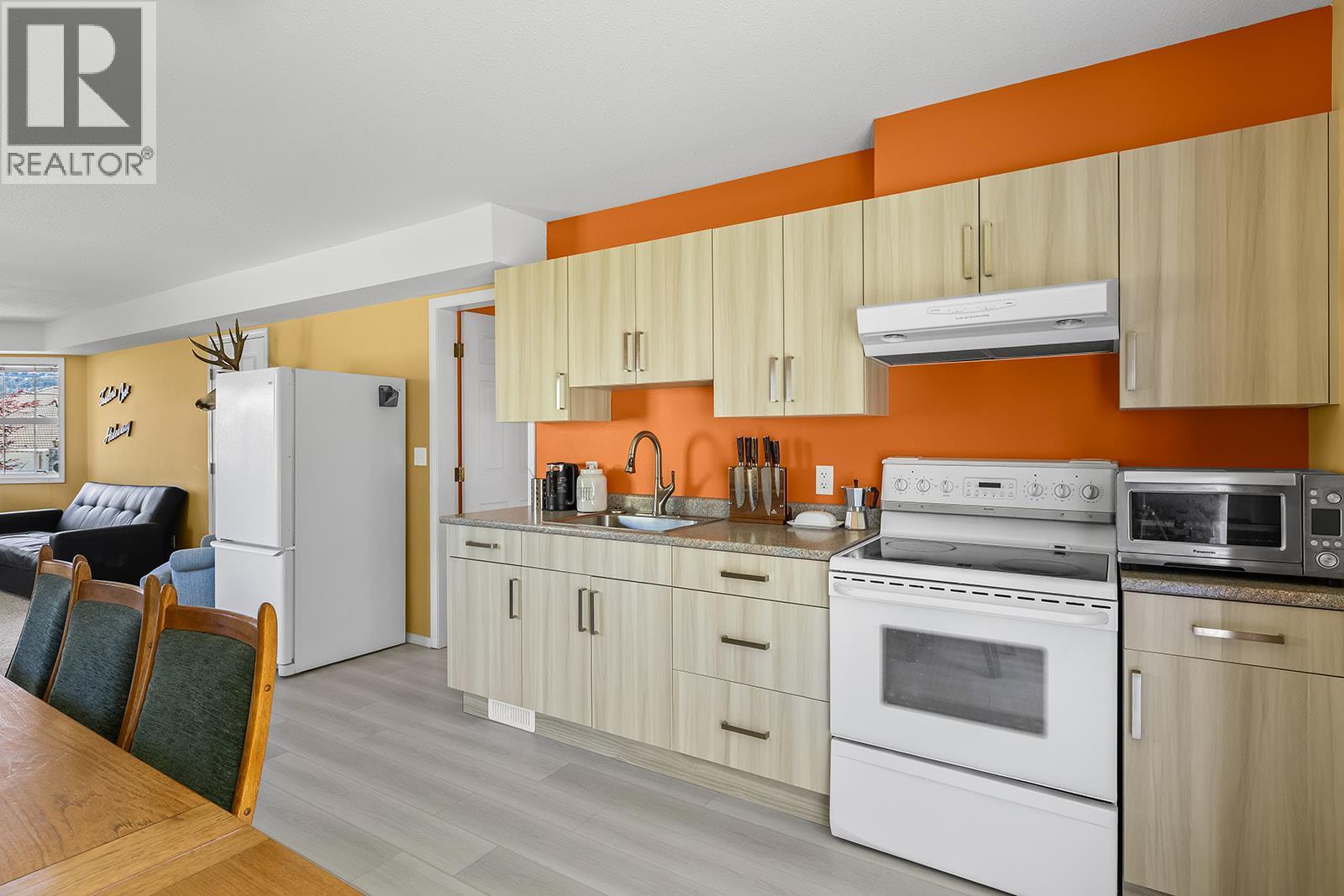 145 Heldon Court, Kelowna, British Columbia  V1Z 3S5 - Photo 31 - 10390839
