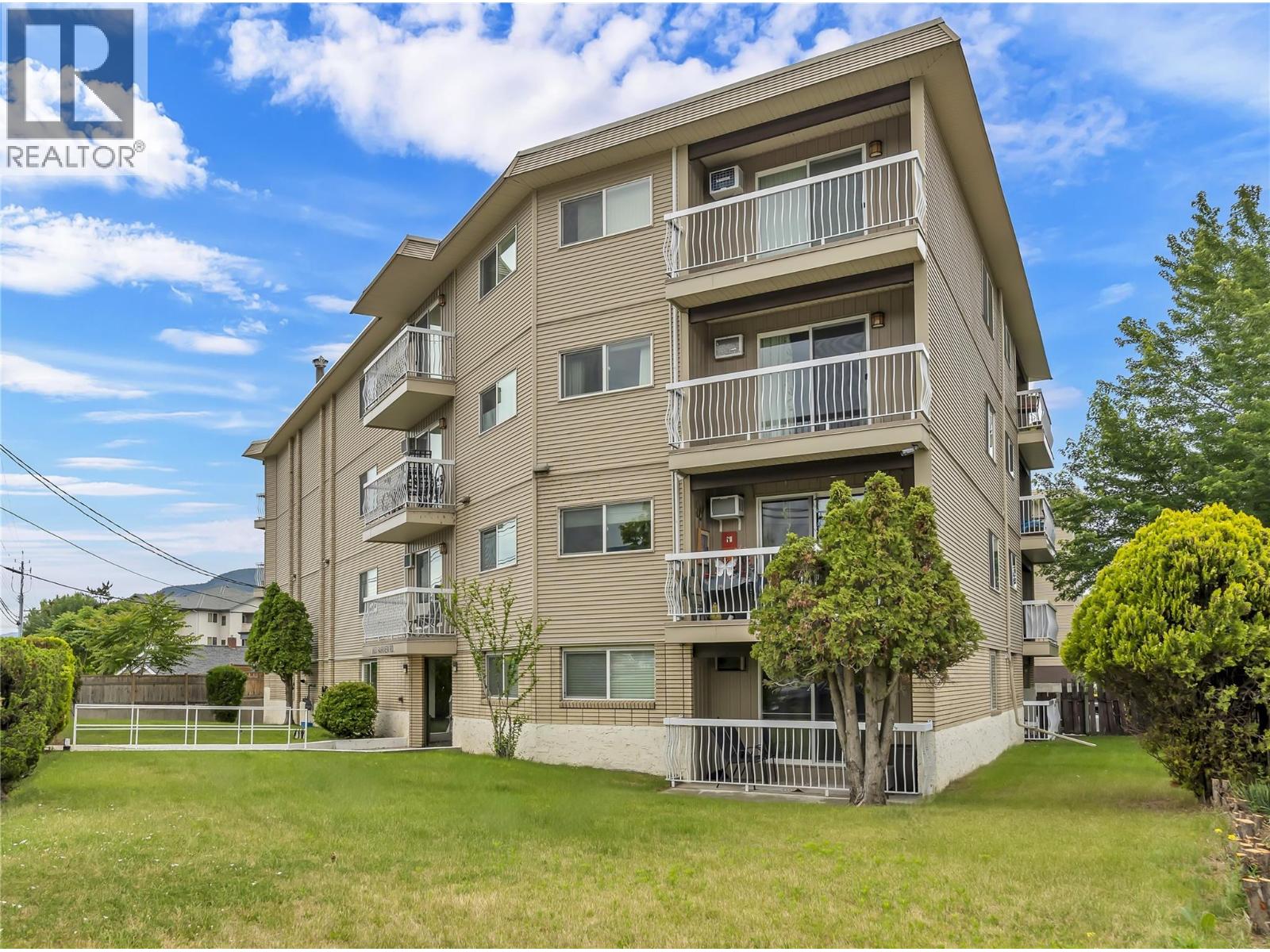 803 FAIRVIEW Road Unit# 212, penticton, British Columbia