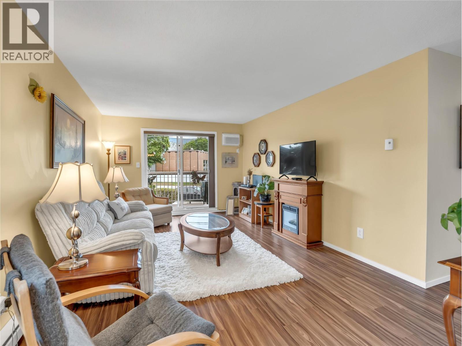 803 Fairview Road Unit# 212, Penticton, British Columbia  V2A 5Y7 - Photo 6 - 10390713