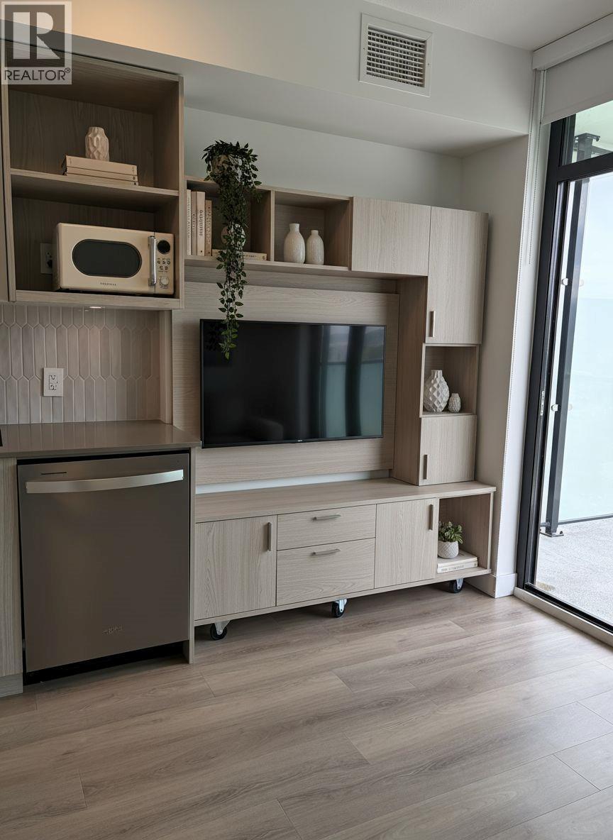 1488 Bertram Street Unit# 1706, Kelowna, British Columbia  V1Y 6P2 - Photo 4 - 10389336