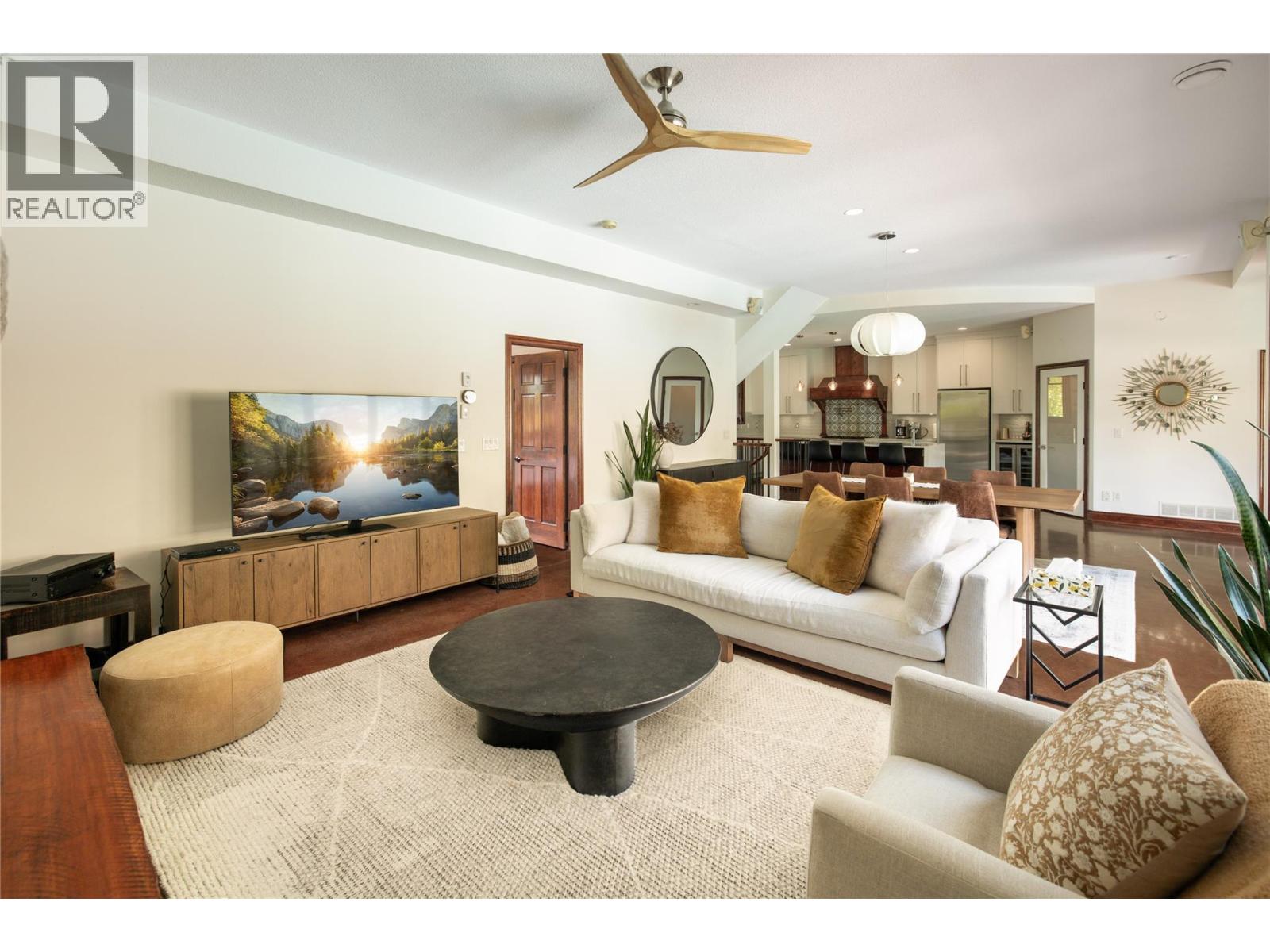 1107 Henderson Drive, Kelowna, British Columbia  V1P 1L8 - Photo 12 - 10389198