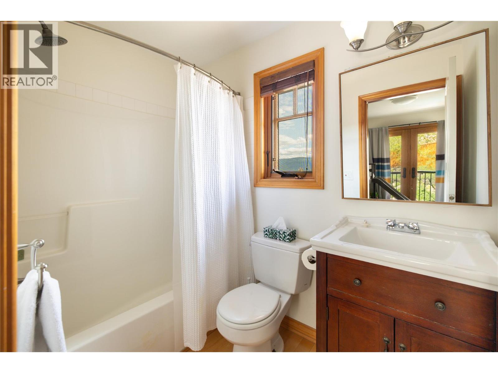 1107 Henderson Drive, Kelowna, British Columbia  V1P 1L8 - Photo 34 - 10389198