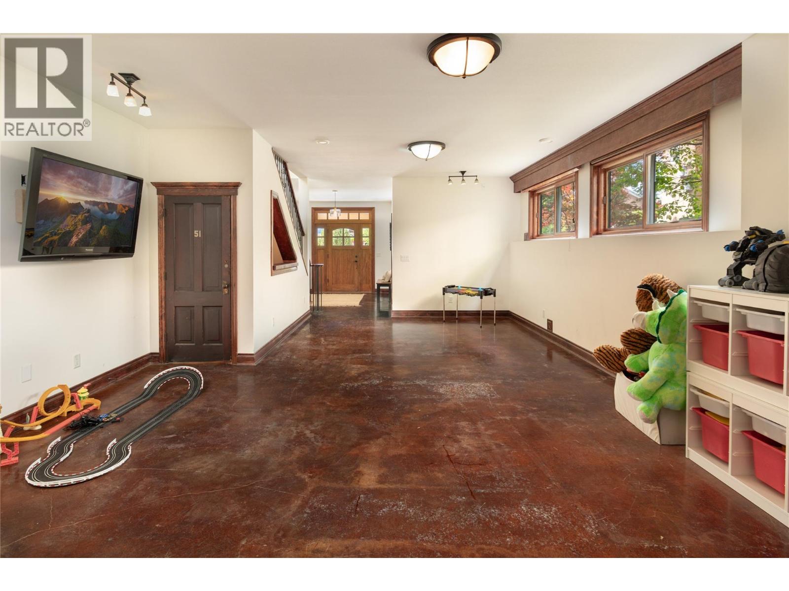 1107 Henderson Drive, Kelowna, British Columbia  V1P 1L8 - Photo 40 - 10389198
