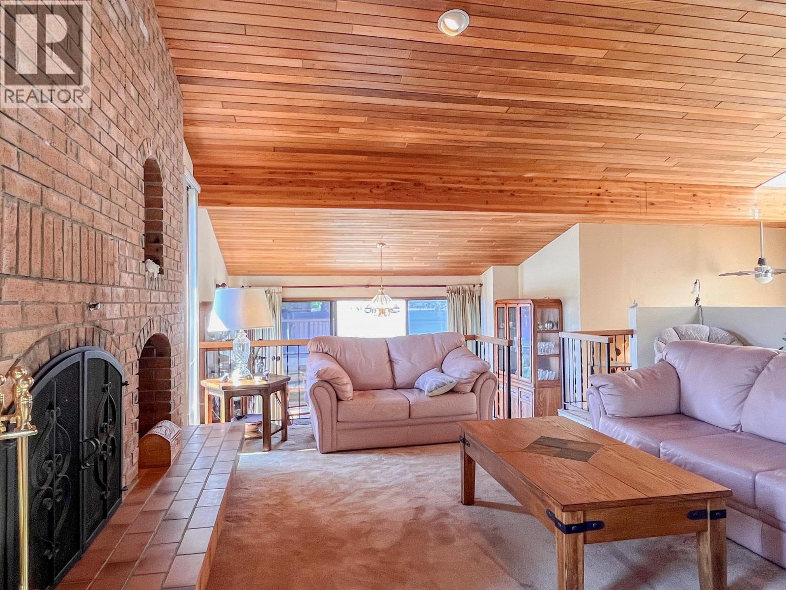 4610 37th Street, Osoyoos, British Columbia  V0H 1V6 - Photo 10 - 10390937