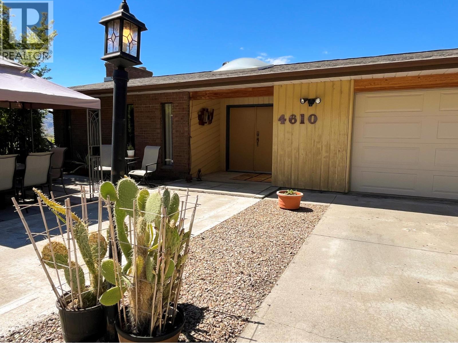 4610 37th Street, Osoyoos, British Columbia  V0H 1V6 - Photo 3 - 10390937