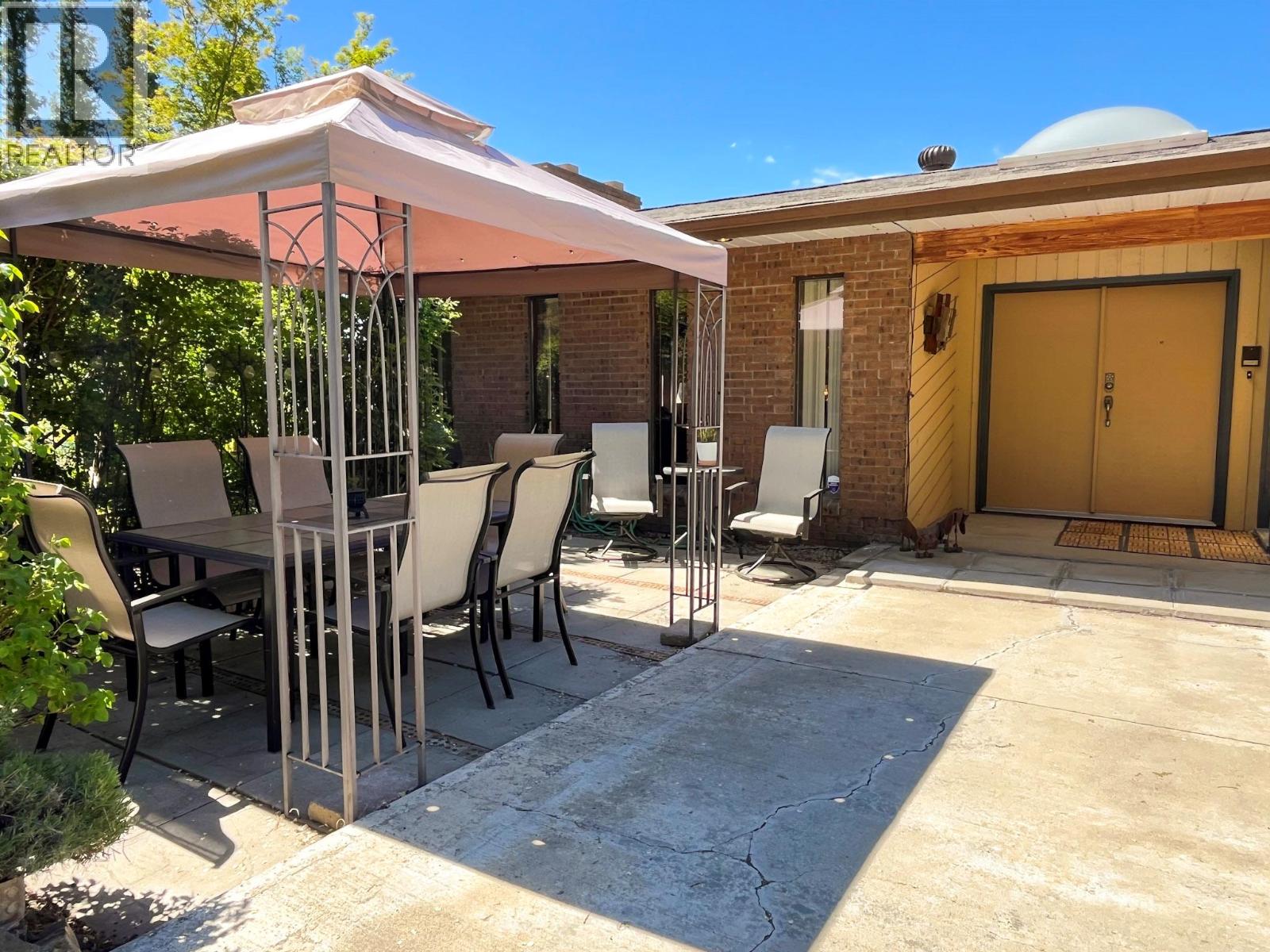 4610 37th Street, Osoyoos, British Columbia  V0H 1V6 - Photo 4 - 10390937