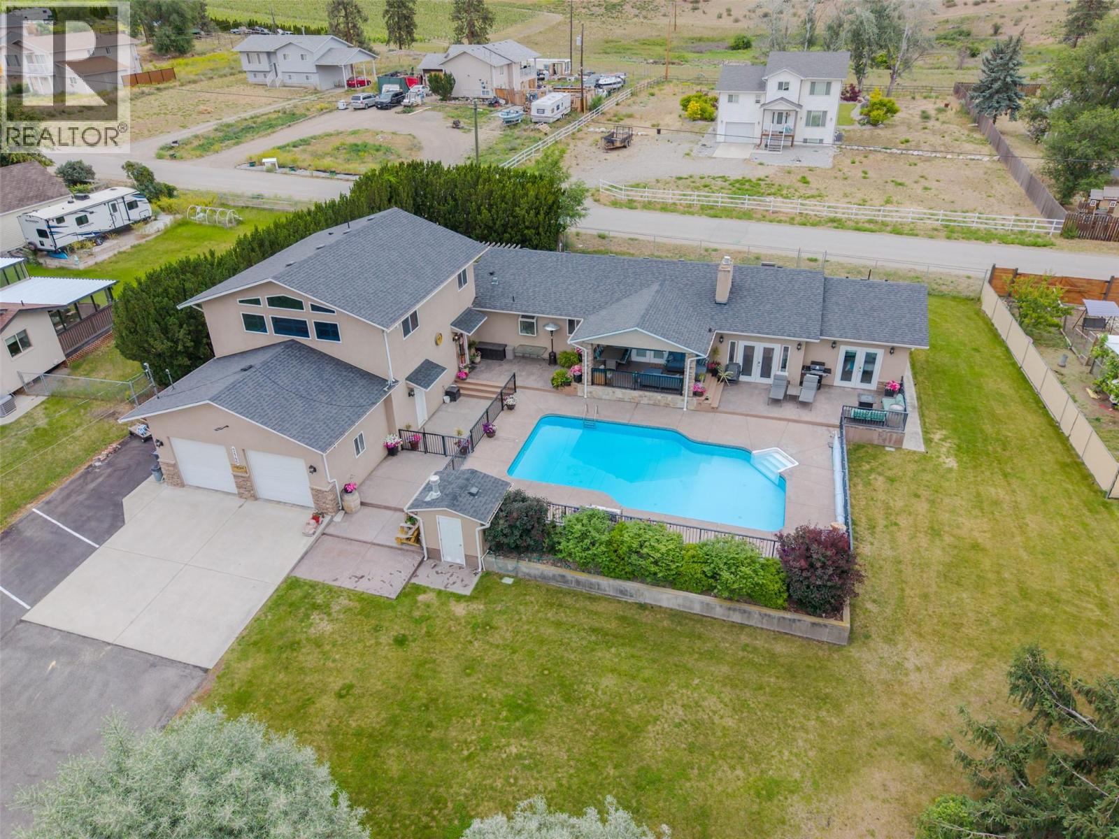 7145 TUCELNUIT Drive, oliver, British Columbia