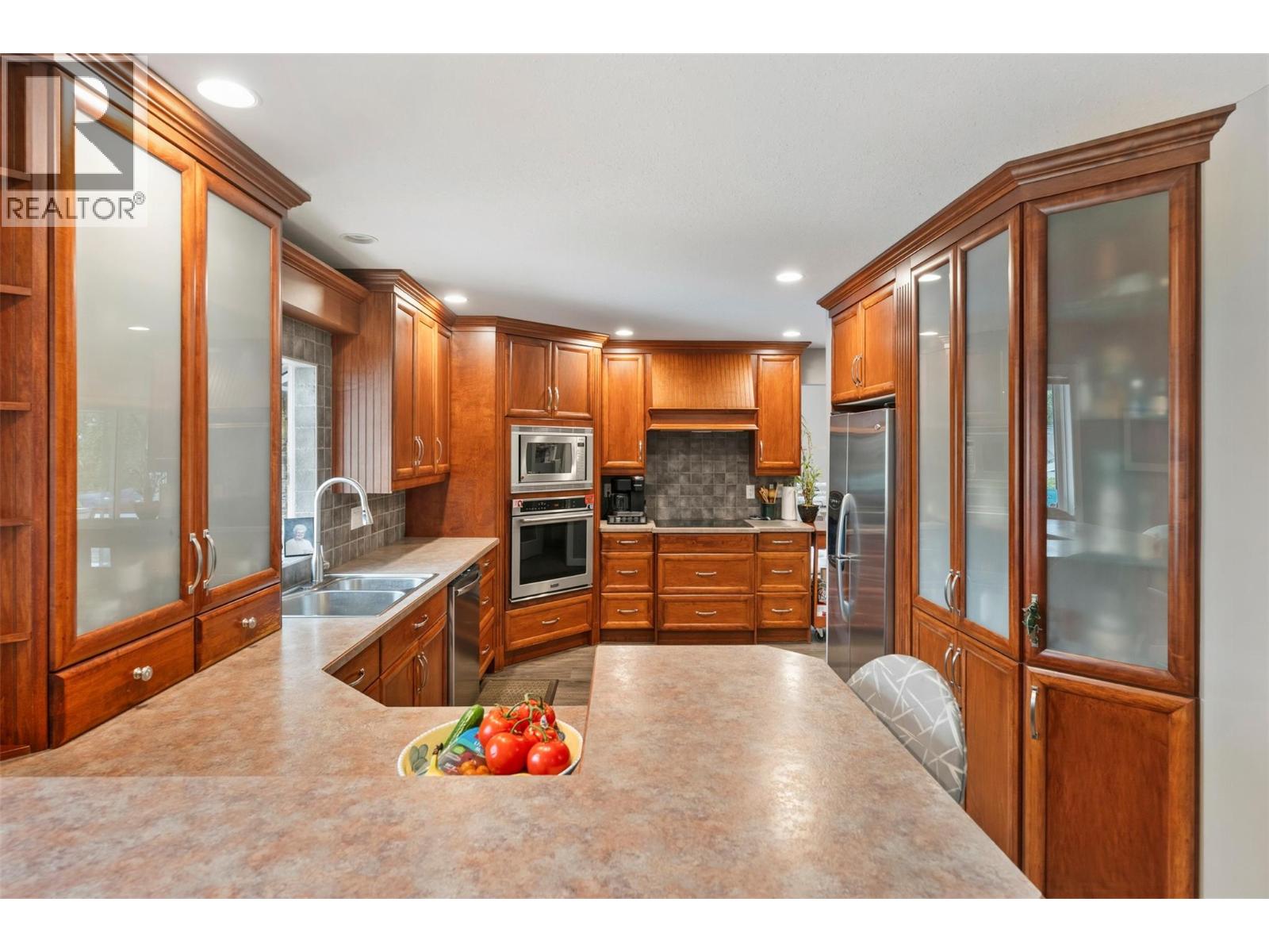 7145 Tucelnuit Drive, Oliver, British Columbia  V0H 1T2 - Photo 14 - 10390528