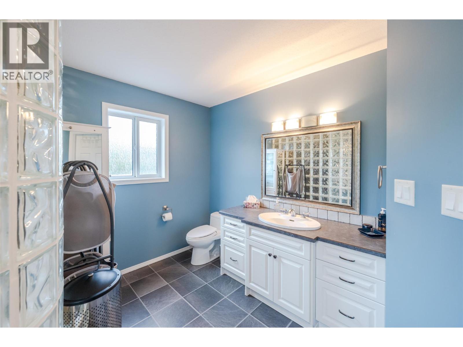 7145 Tucelnuit Drive, Oliver, British Columbia  V0H 1T2 - Photo 47 - 10390528