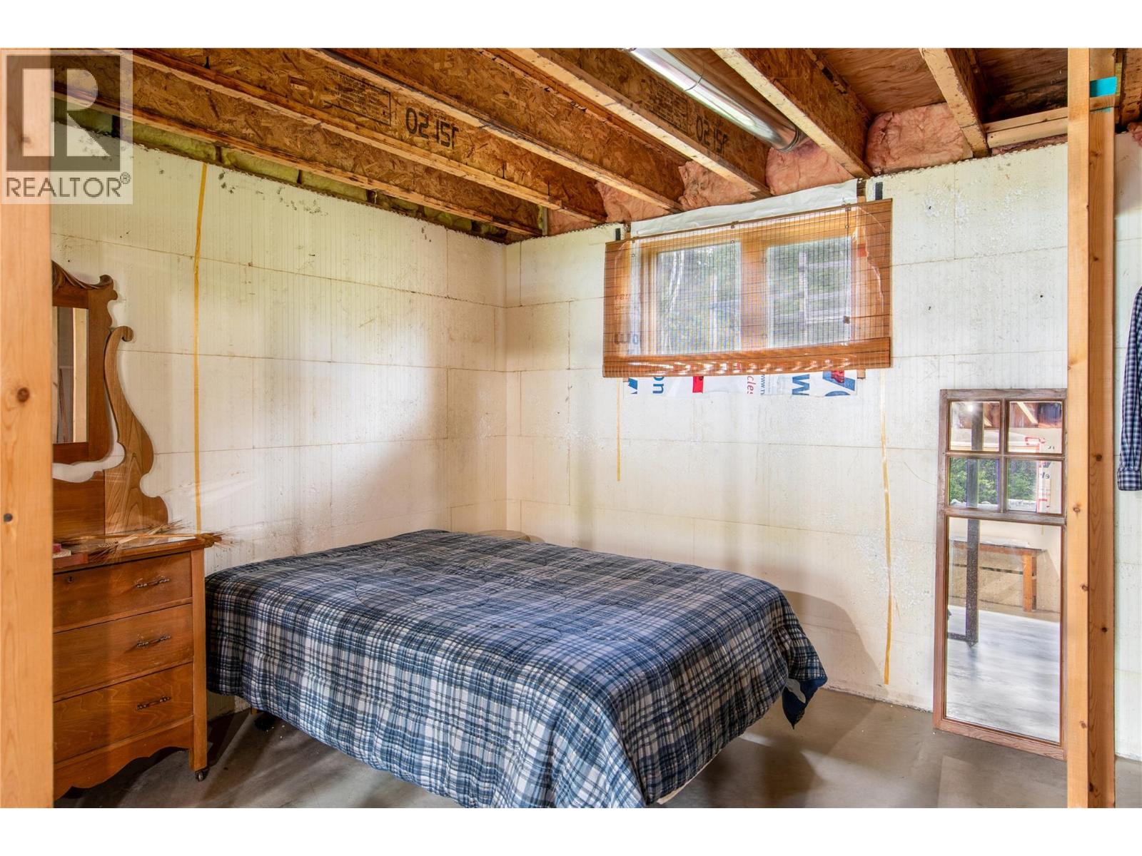 2415 Kettleston Road, Golden, British Columbia  V0A 1H1 - Photo 19 - 10390585