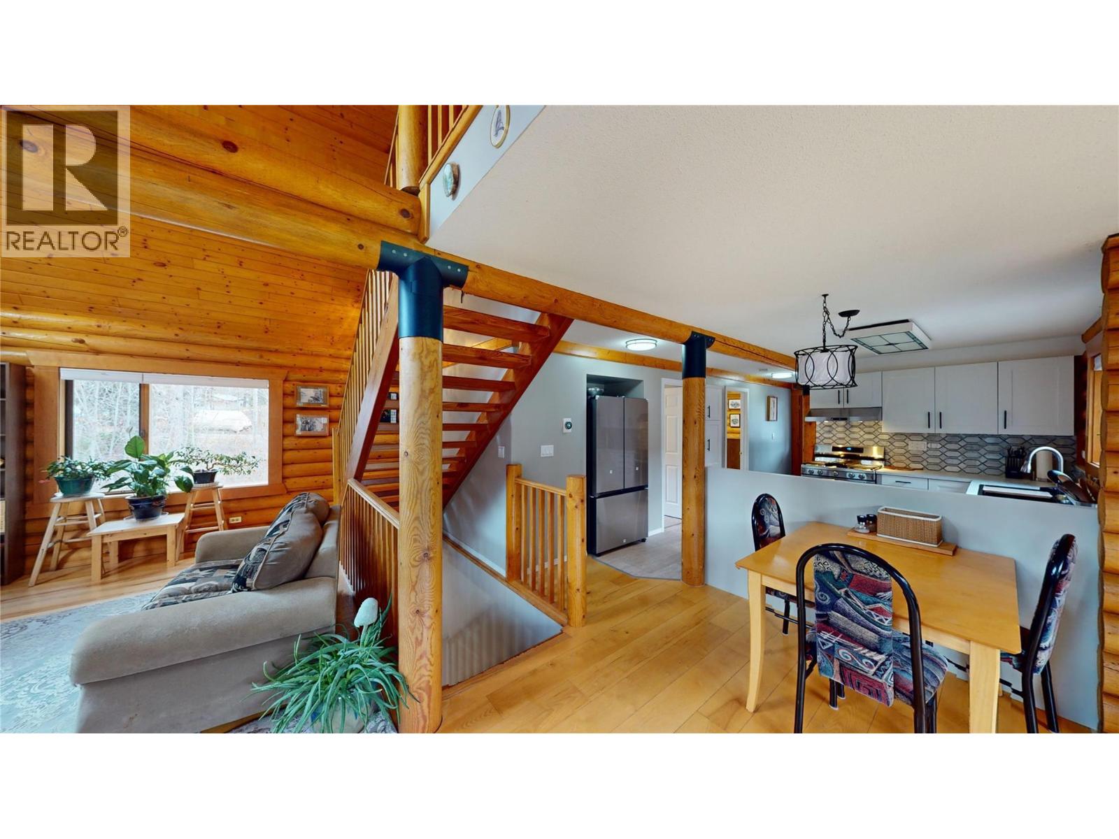 9725 Braunagel Road, Moyie, British Columbia  V0B 2A0 - Photo 14 - 10391014