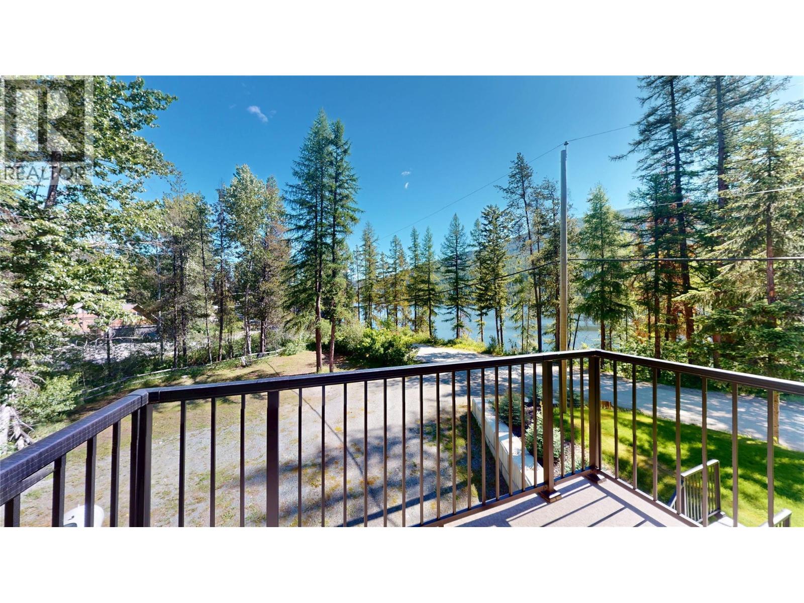 9725 Braunagel Road, Moyie, British Columbia  V0B 2A0 - Photo 30 - 10391014