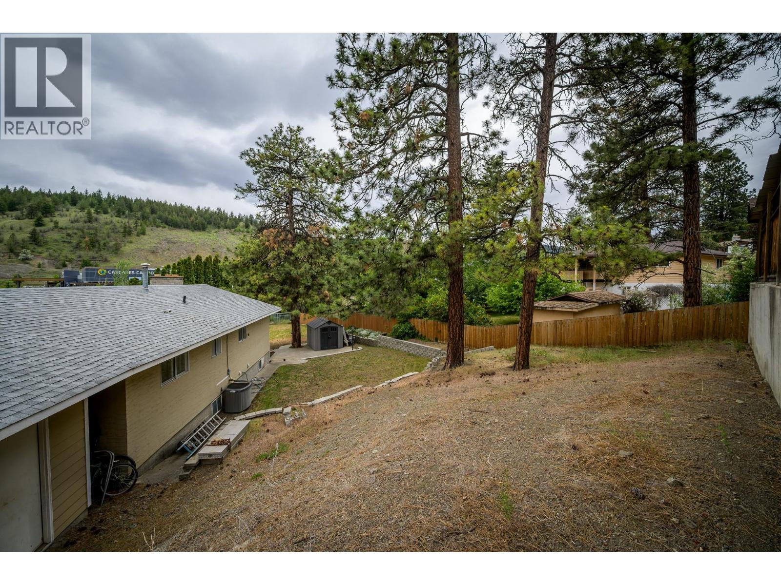 1514 Cascade Street, Kamloops, British Columbia  V2E 1B9 - Photo 30 - 10390516