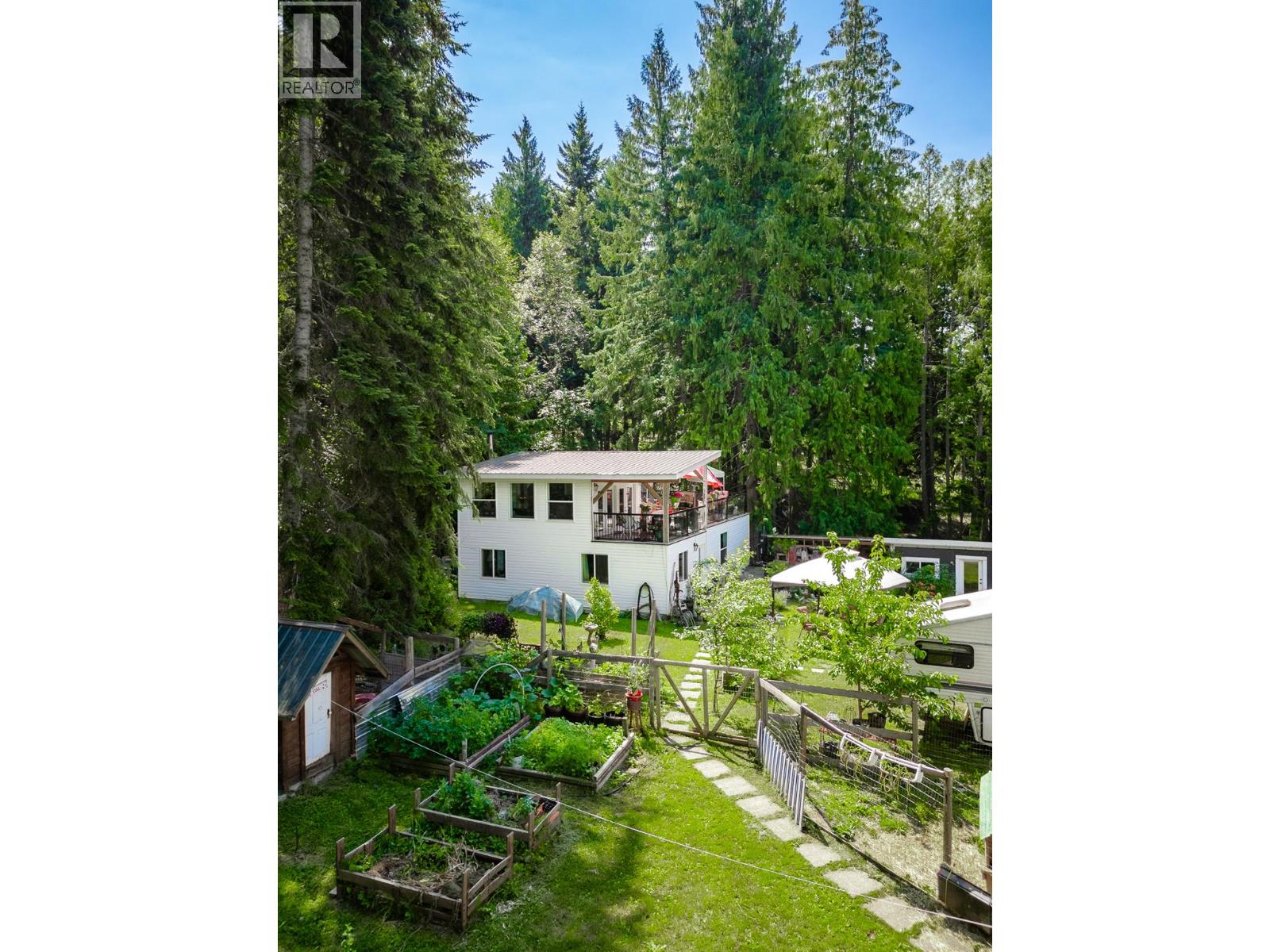 1766 Riondel  N Road, Riondel, British Columbia  V0B 2B0 - Photo 22 - 10390309