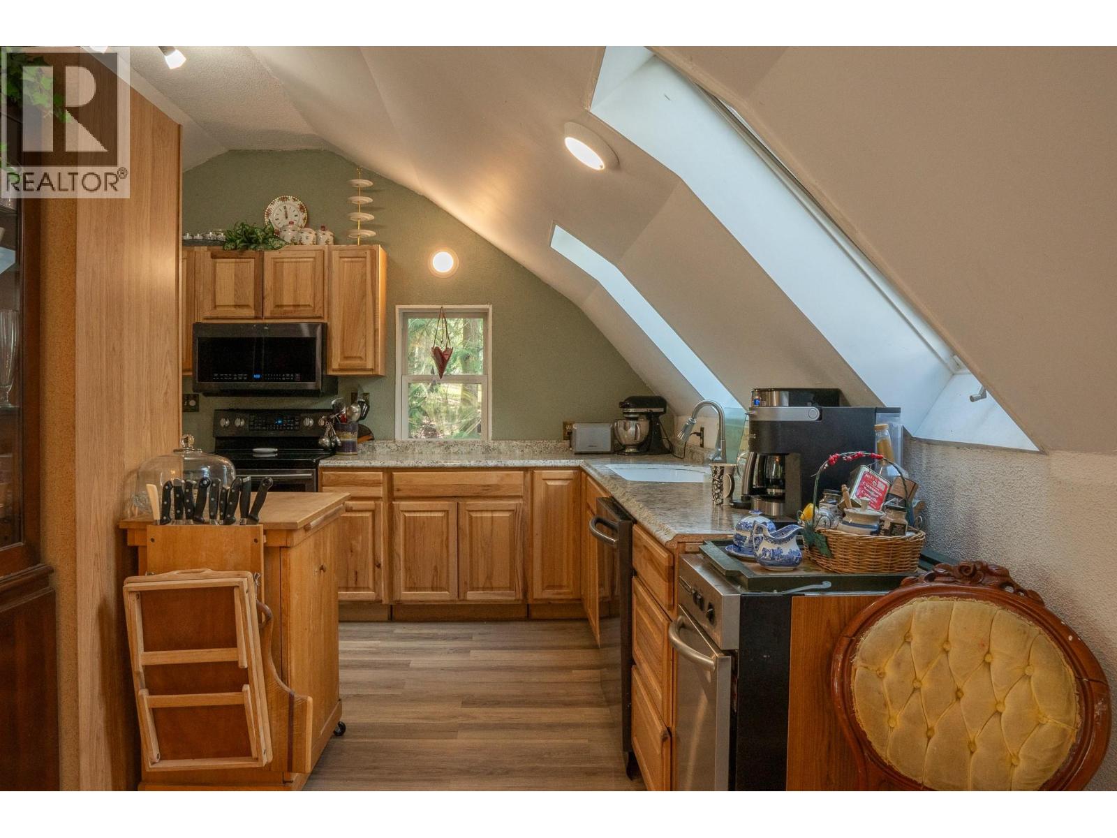 1766 Riondel  N Road, Riondel, British Columbia  V0B 2B0 - Photo 48 - 10390309