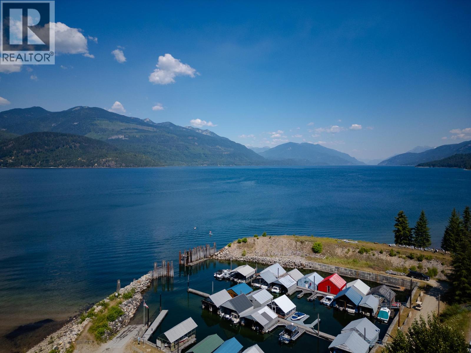 1766 Riondel  N Road, Riondel, British Columbia  V0B 2B0 - Photo 6 - 10390309
