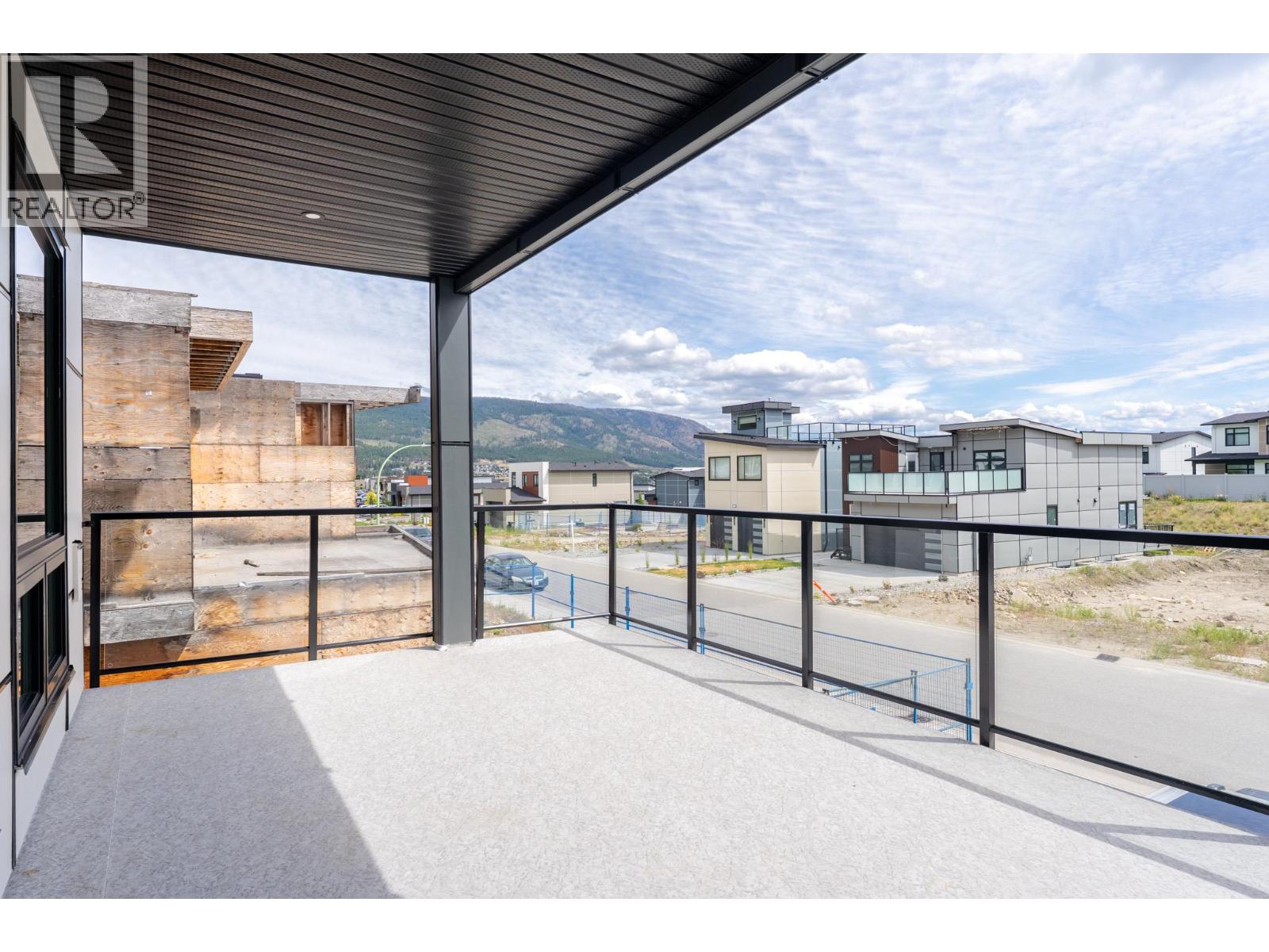 3754 Astoria Drive, West Kelowna, British Columbia  V4T 0B1 - Photo 6 - 10386351