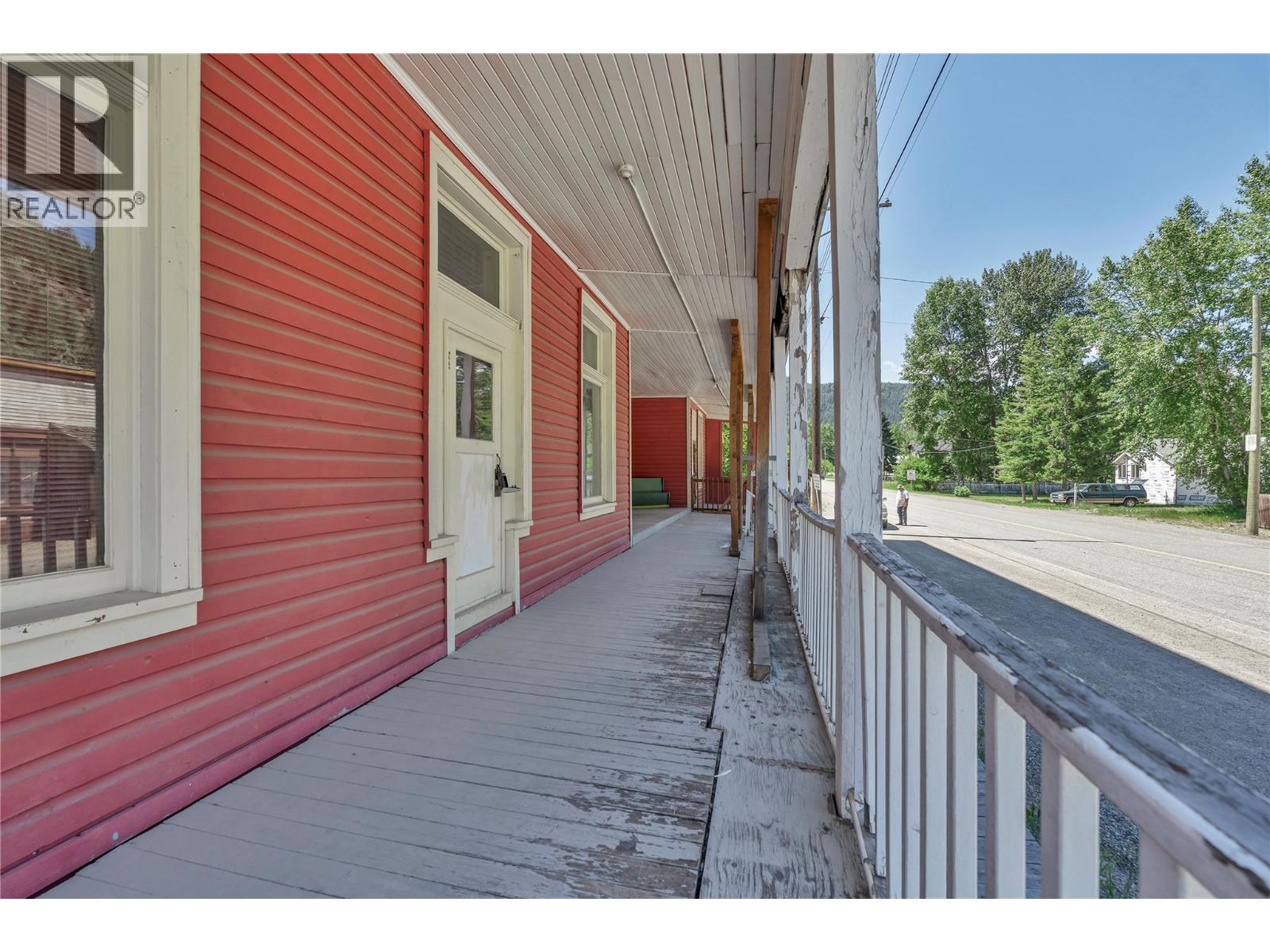 1853 Main Street, Coalmont-Tulameen, British Columbia  V0X 1G0 - Photo 94 - 10391061