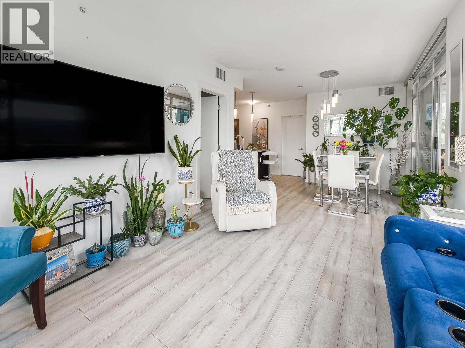 1075 Sunset Drive Unit# 401, Kelowna, British Columbia  V1Y 9Y9 - Photo 10 - 10390759