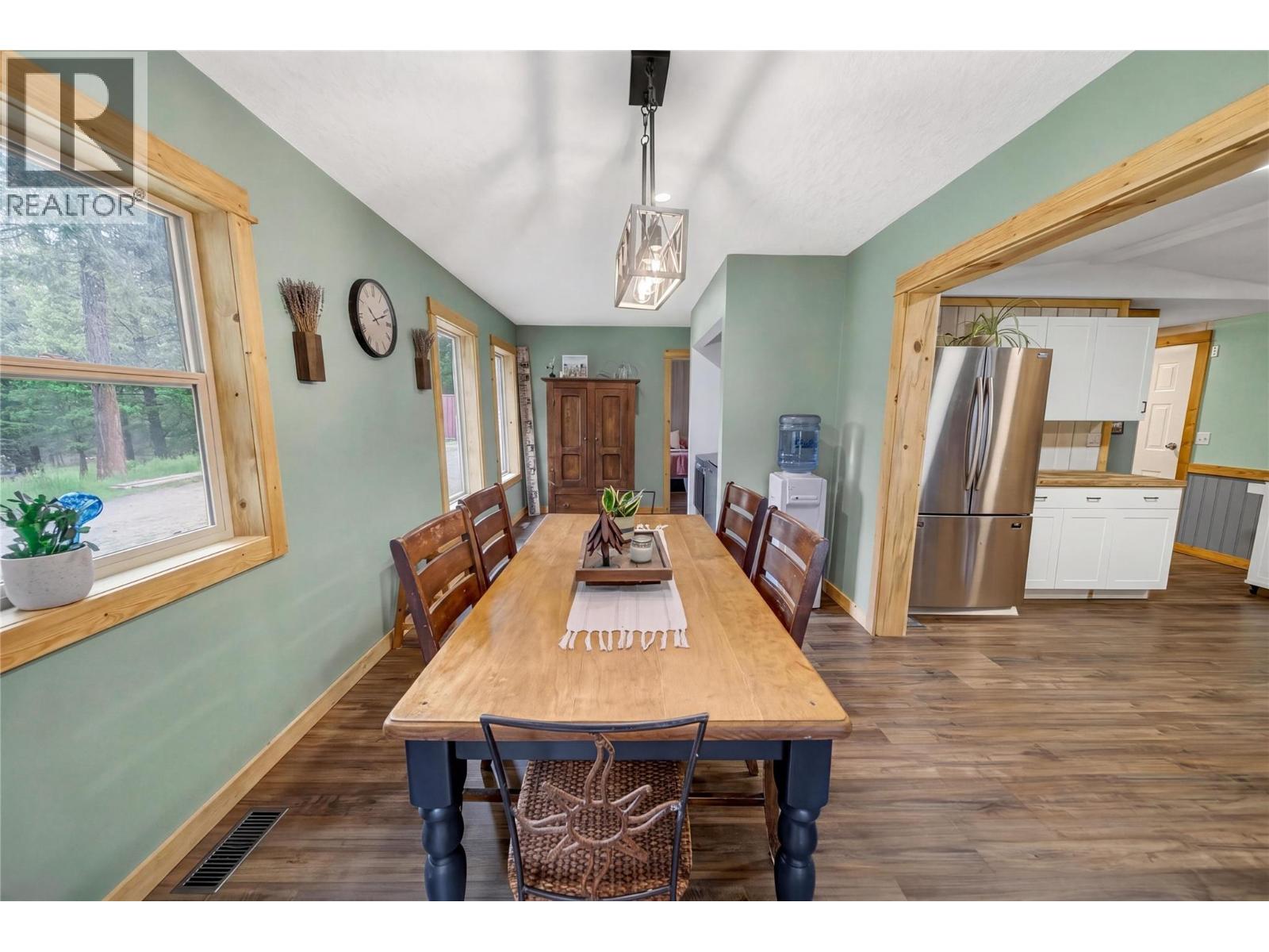 3675 Edwards Road, Baynes Lake, British Columbia  V0B 1T4 - Photo 18 - 10390500