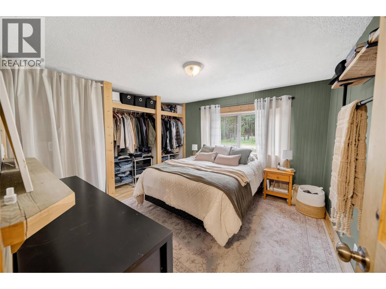 3675 Edwards Road, Baynes Lake, British Columbia  V0B 1T4 - Photo 25 - 10390500