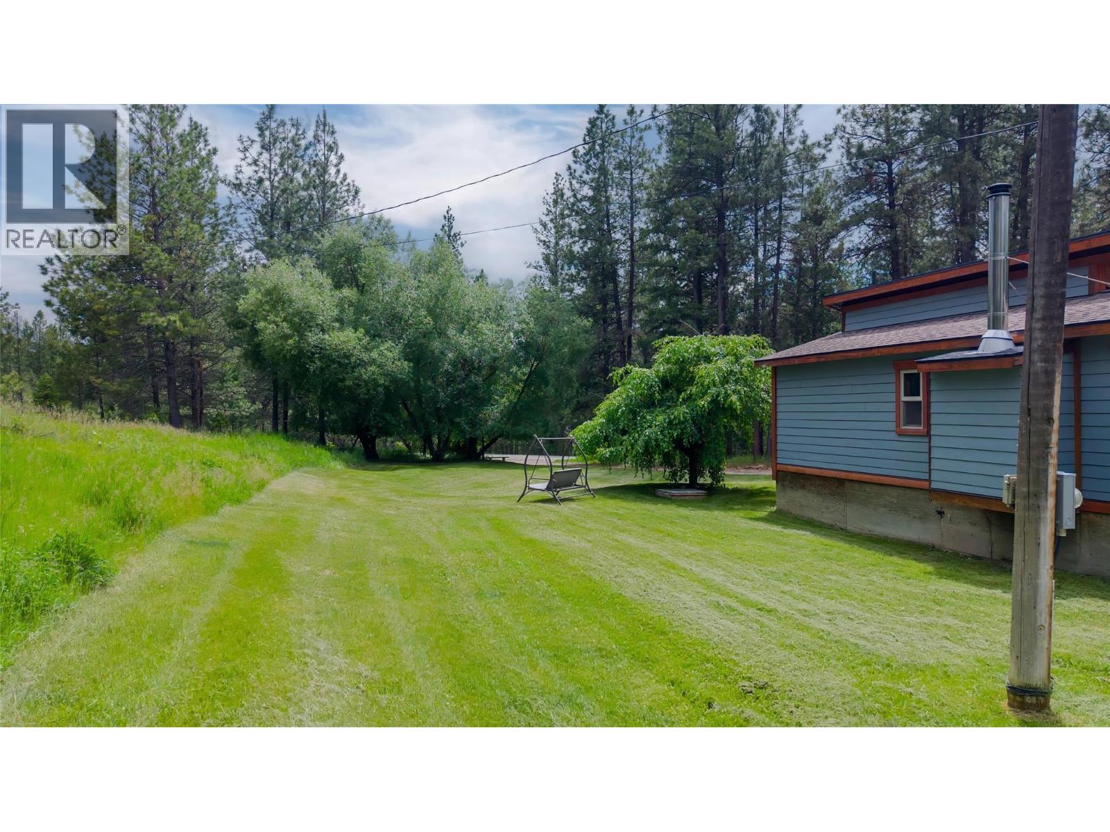 3675 Edwards Road, Baynes Lake, British Columbia  V0B 1T4 - Photo 39 - 10390500