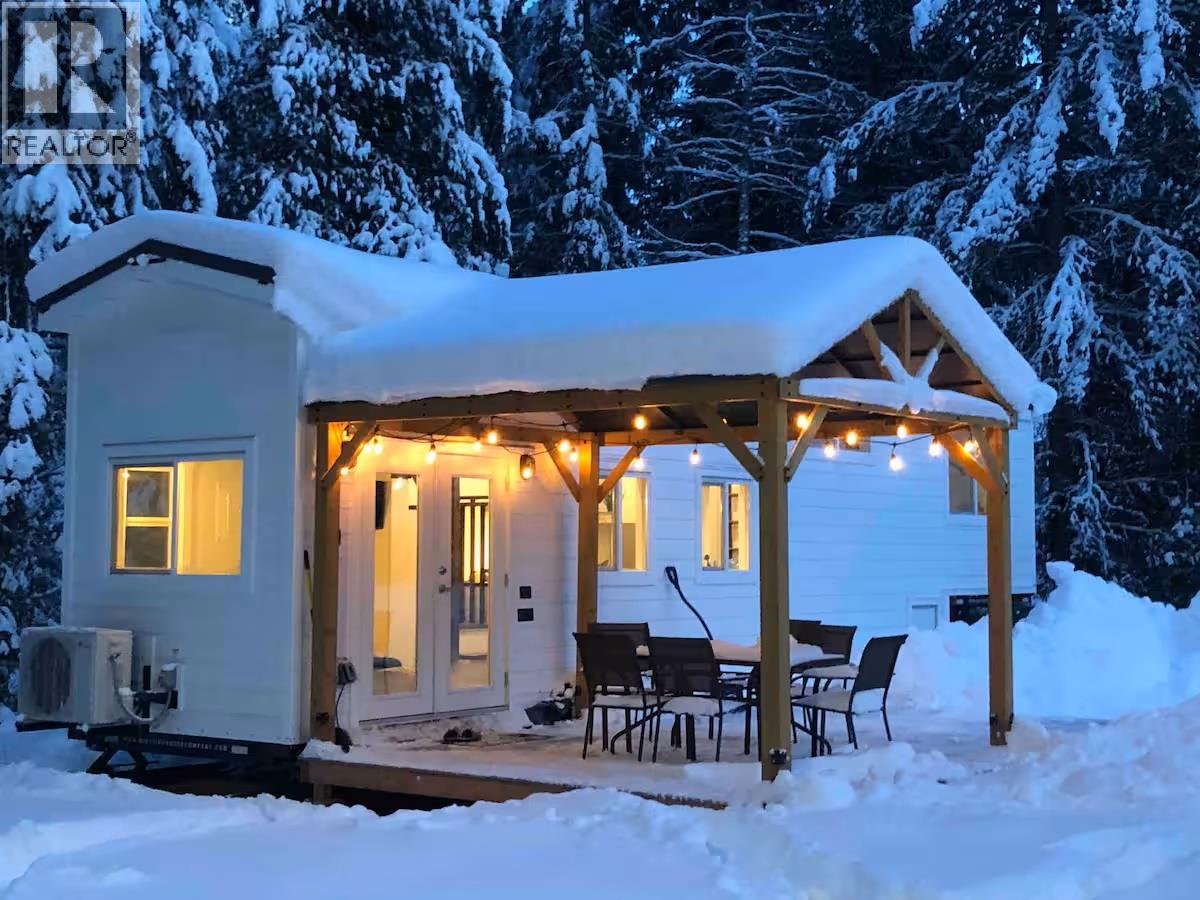 130 Kingfisher Road, Summit Lake, British Columbia  V0G 1R1 - Photo 15 - 10390470